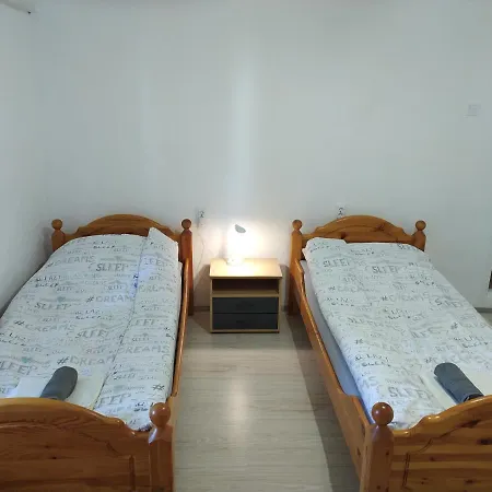 Paraszt Porta Vendeghaz Nagyharsany